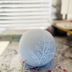 Escents DREAM Ceramic Aroma Mist Diffuser & Lamp | Retails $90