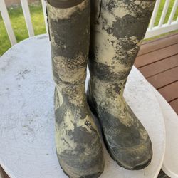 Cabelas Rubber Boots