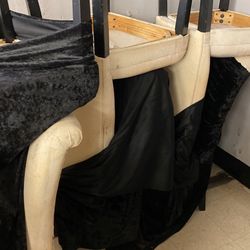 Low Chairs (the Black Covers Come Off