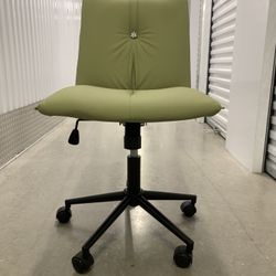 BRAND NEW !!!! MID CENTURY Stylish Avocado Green Office Chair