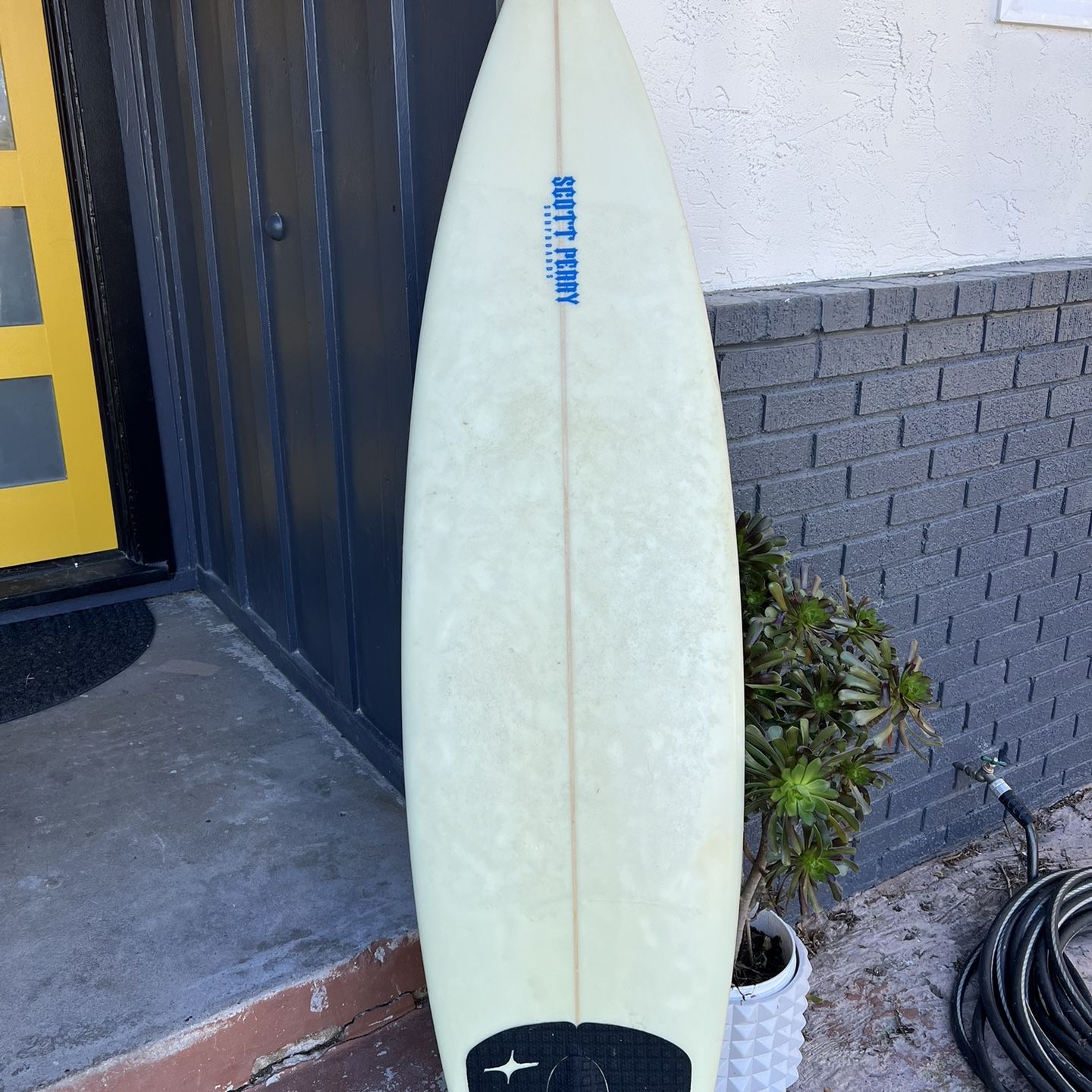 Surf Board Scott Perry 6’3”