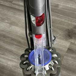 Vacuum Dyson 