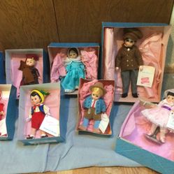Set Of 8 Madame Alexander Dolls