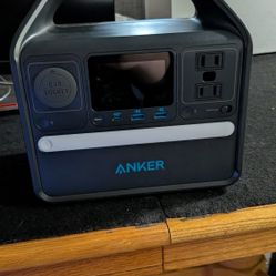 Anker 521 Battery Bank With Charger