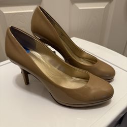 Women shoes 