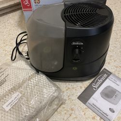 Sunbeam Cool Mist Humidifier In Excellent Condition