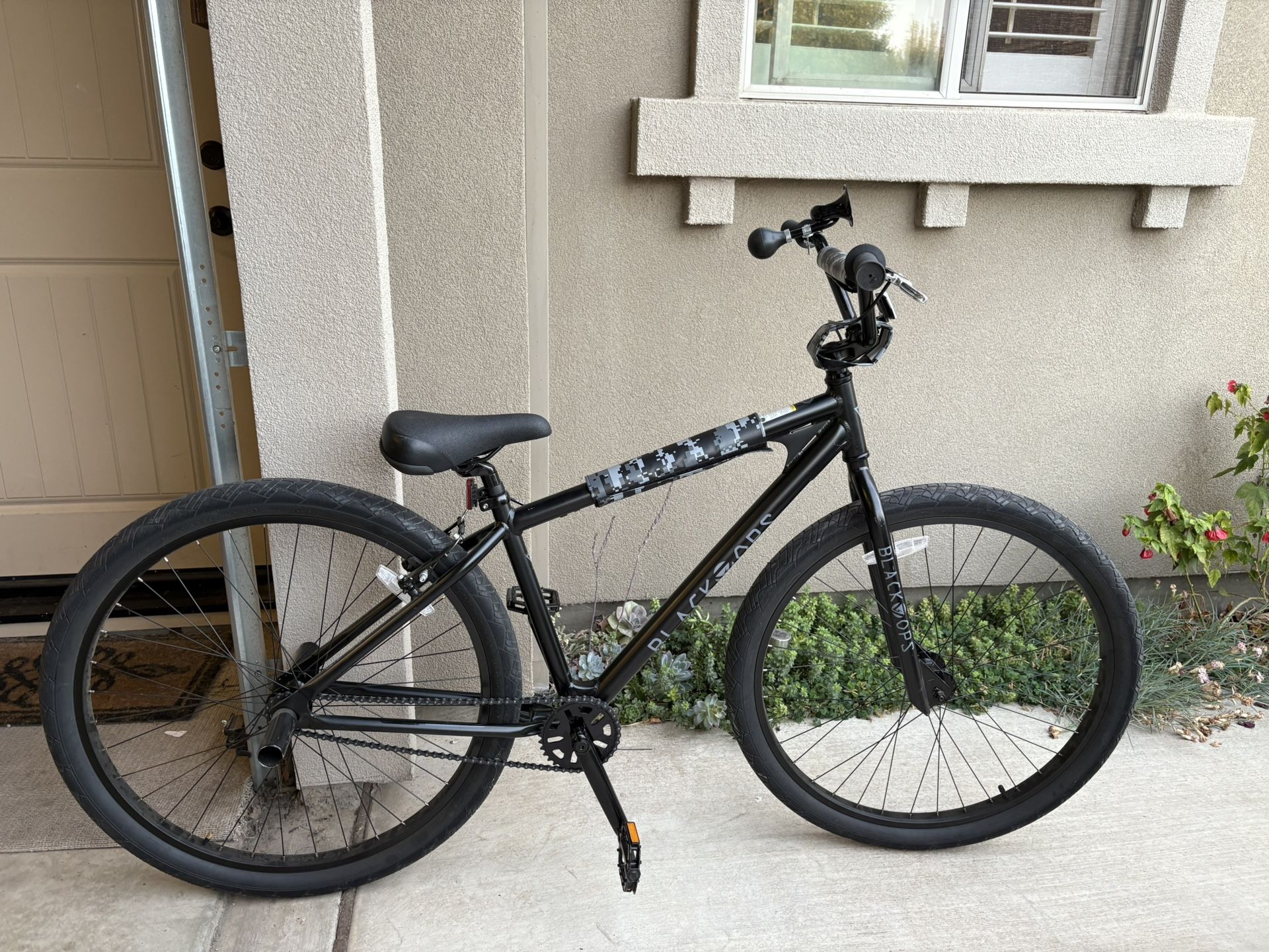 Blacks Ops Bike 29’ Wheels