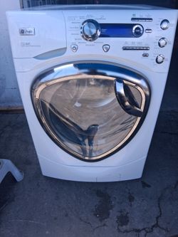 GE front  load washer large capacity fully functional