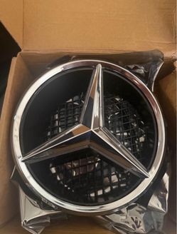 Mercedes Benz LED emblem