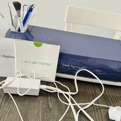 Cricut Explore Air 2 And Accessories 
