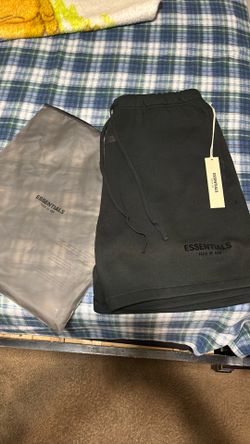 BRAND NEW ESSENTIALLS SHORTS