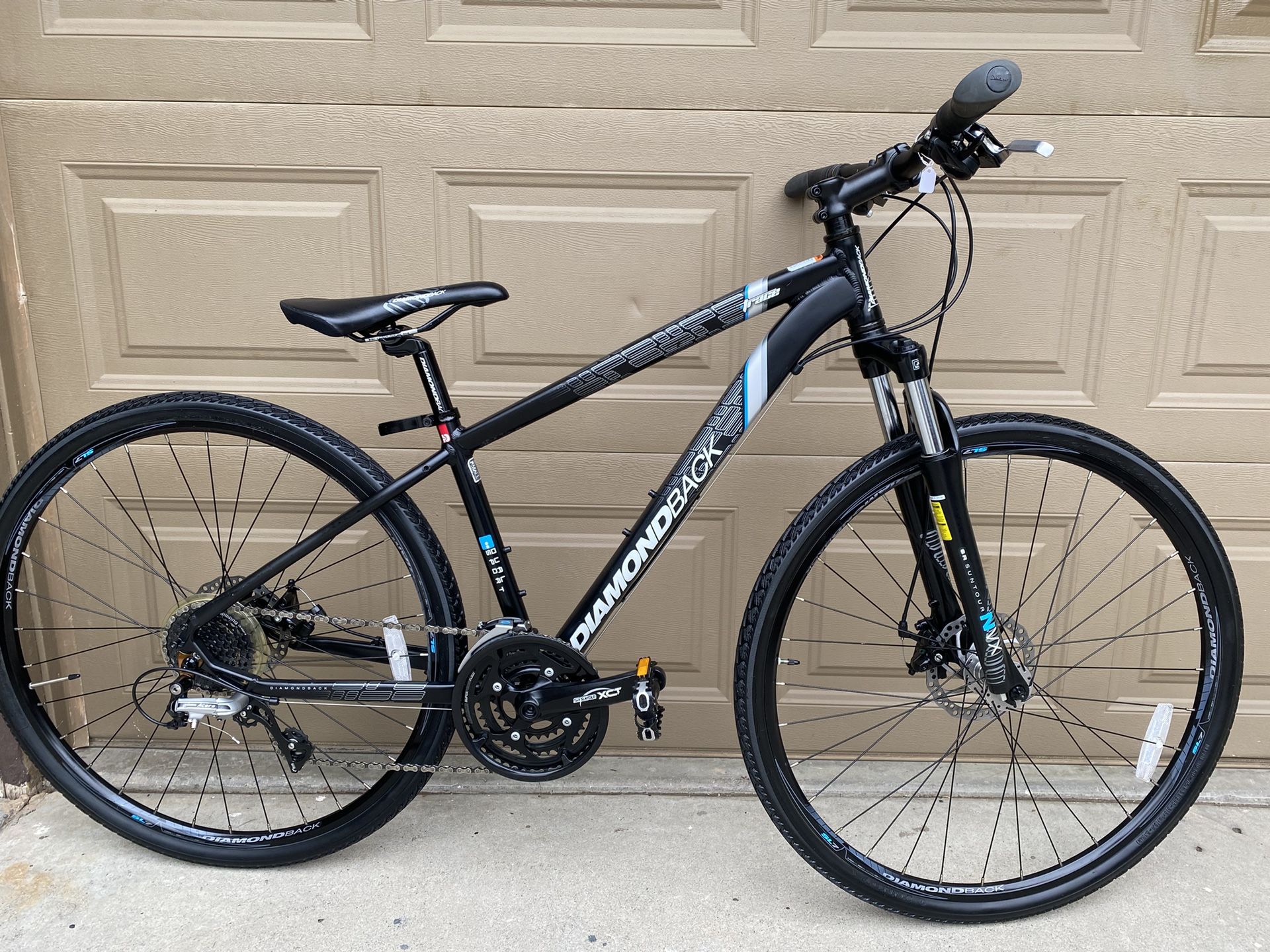Diamondback Hybrid Bike 