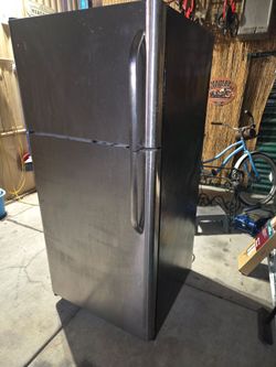 Frigited Air refrigerator