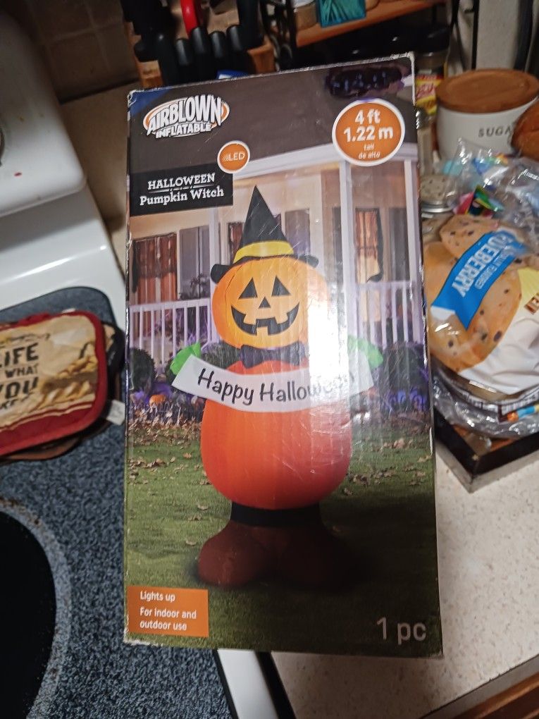 New Holoween Blow Up Led Lite Decor 4.5ft 9 Final Price