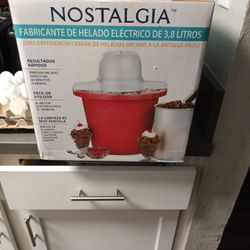 Nostalgia Ice Cream Maker