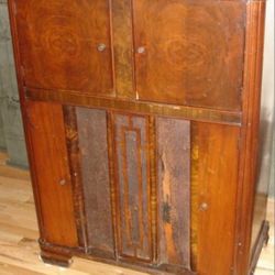 Antique Zenith Hi-Fi: Record Player, Speaker and Radio Real Wood: RARE FIND!