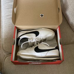 Womens Nike Cortez