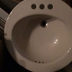 Used Bathroom Sink    $15