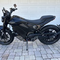 2024 Livewire S2 Del Mar