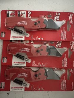 Navaja Milwaukee Con Atornillador
