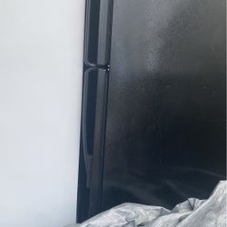 Nice Whirlpool Refrigerator Freezer On Top 