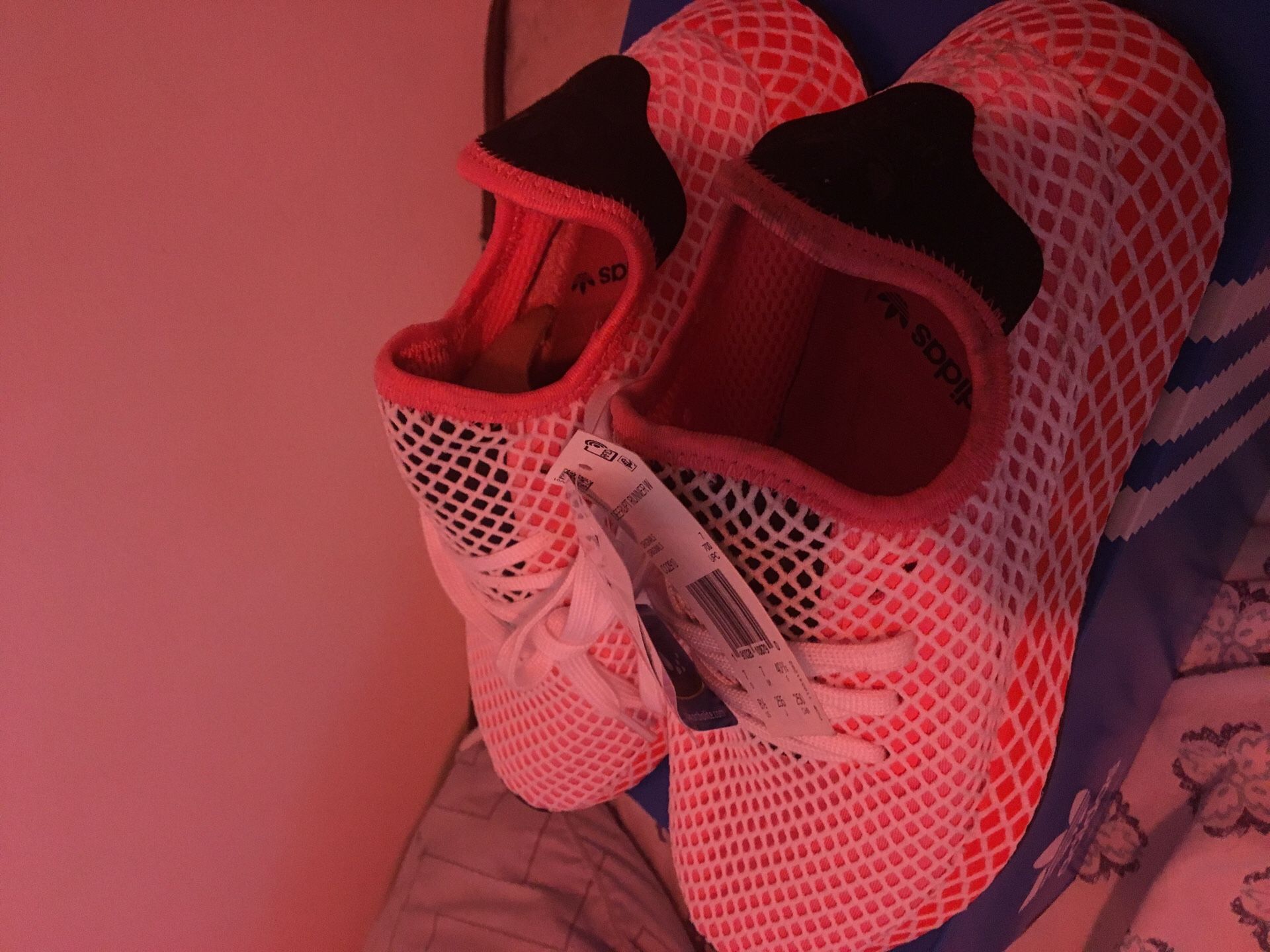 Adidas size 8 1/2 women