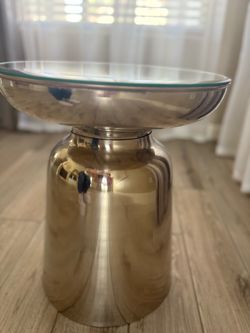 Mirror Top Silver end/accent table