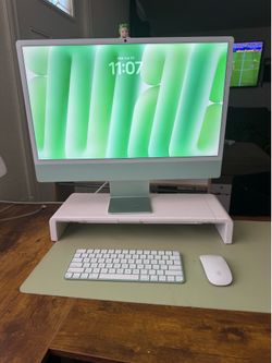 2024 iMac 24” - Apple M4 Chip - Like New