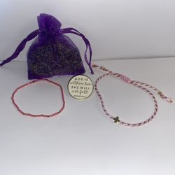 Bible Verse Enamel Pin And Pink Bracelet Set
