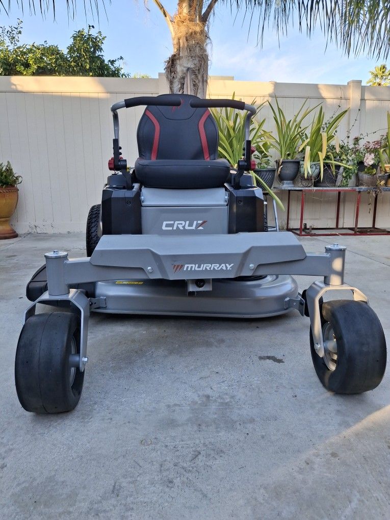 Murray Cruz 42 in. Briggs & Stratton EX1900 Gas Riding Mower 