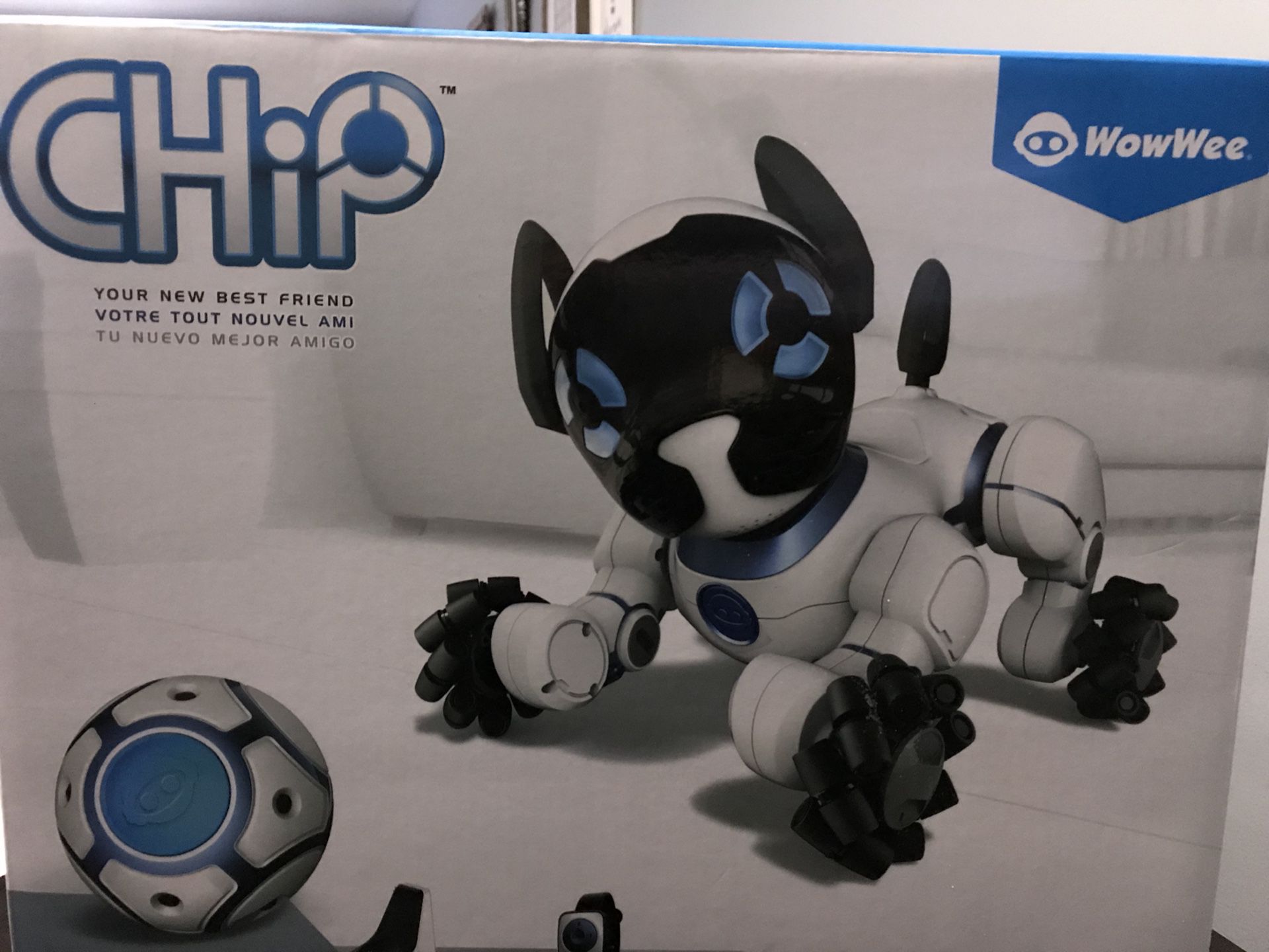 WowWee chip robot dog for in Elmhurst, IL OfferUp