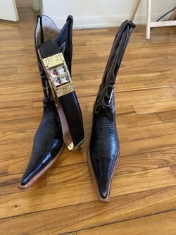 Boots Size 10 Black