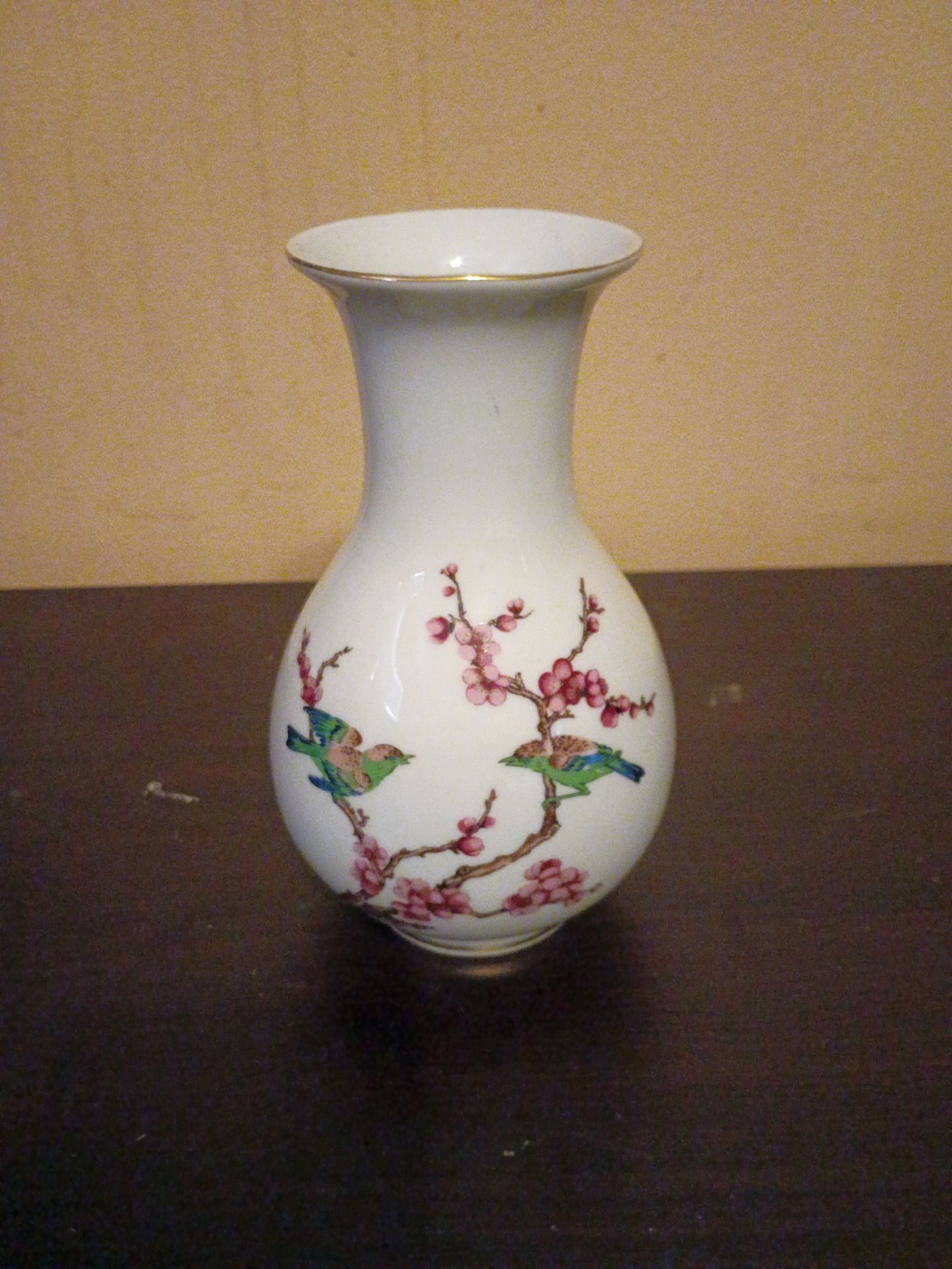 Flower vase