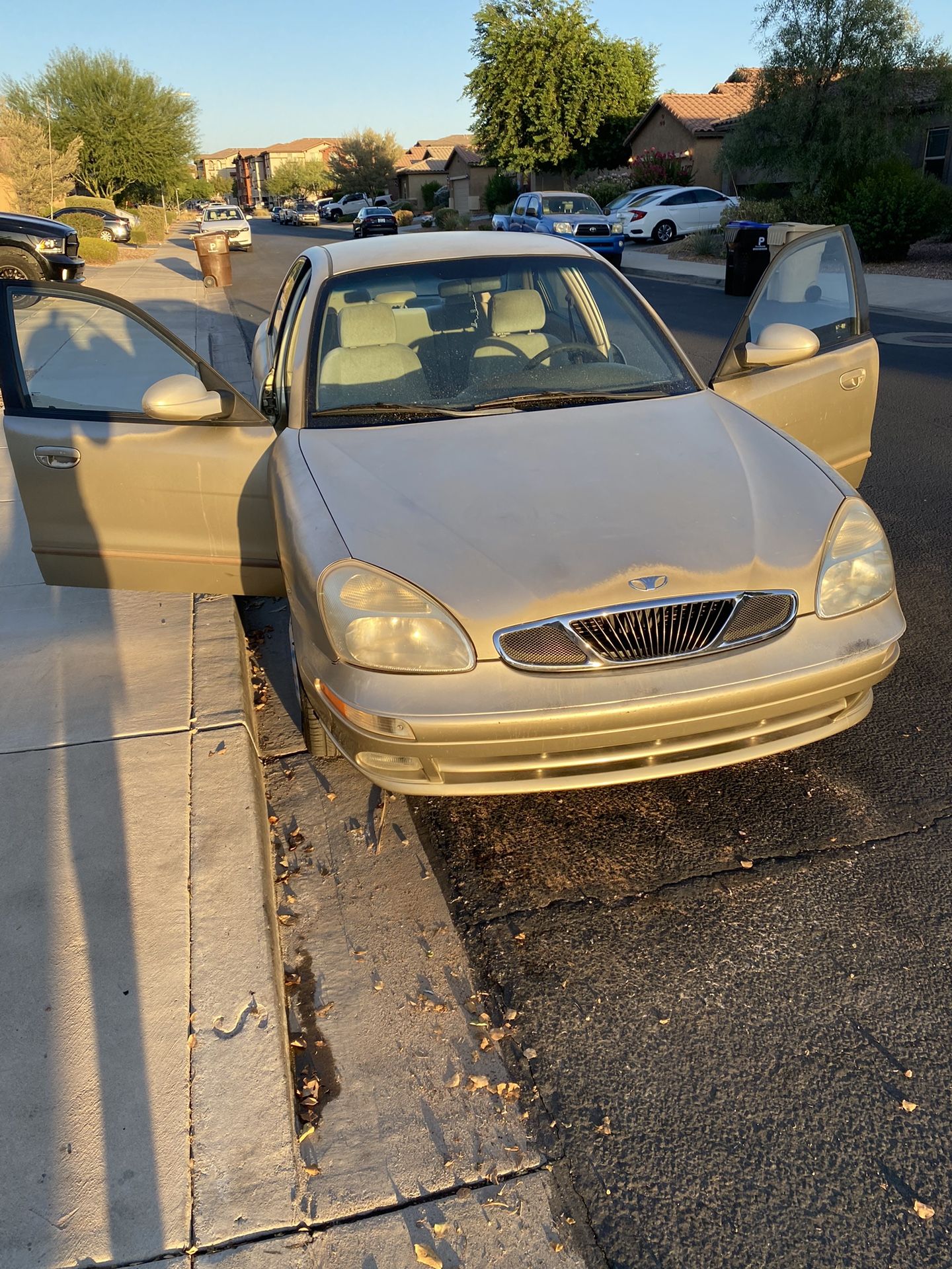 2000 Daewoo Nubira