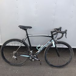 Road bike 