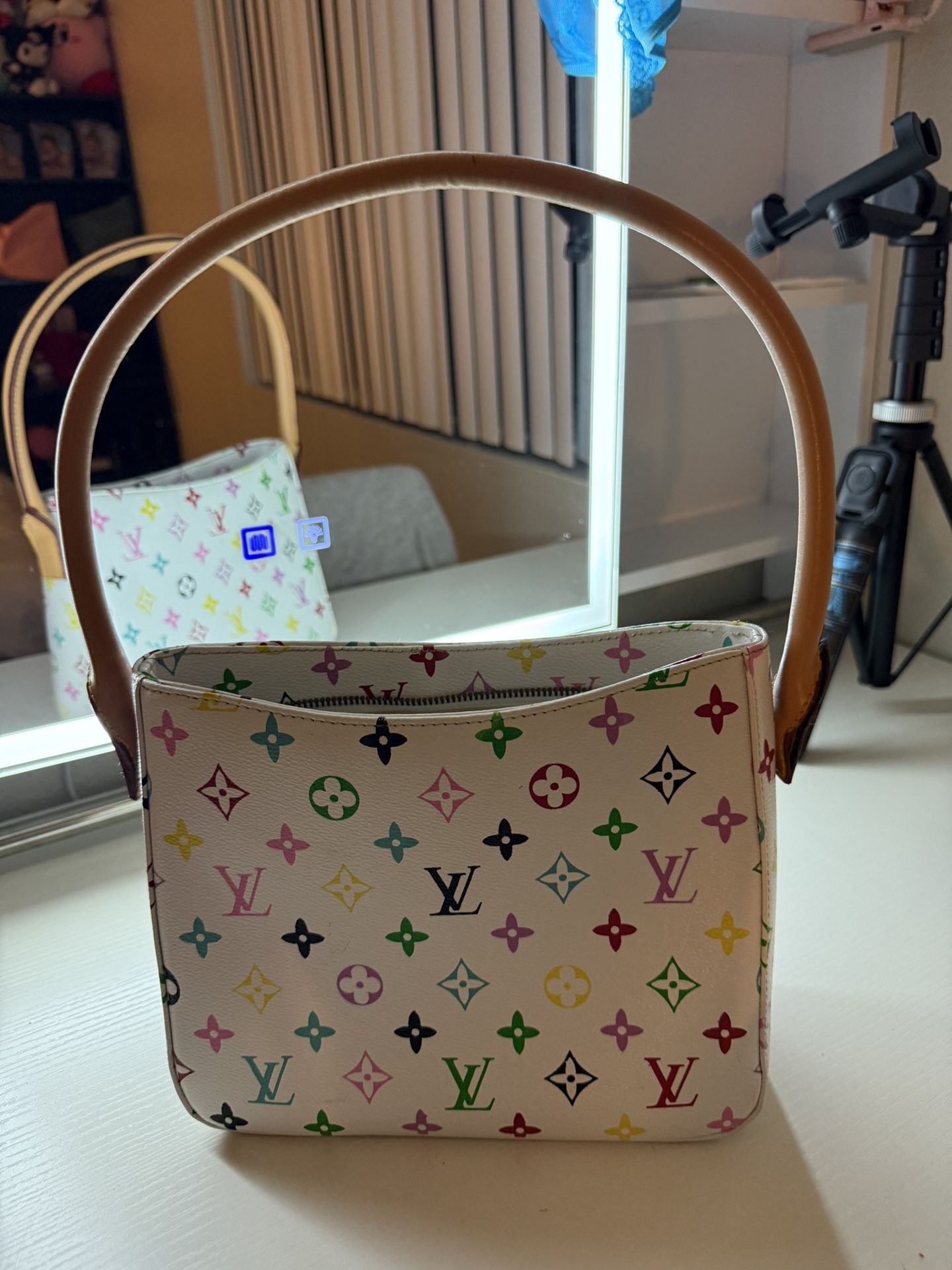 Louis Vuitton Purse 