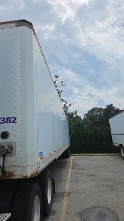 2007 Stoughton 53’ Dry Van Trailer – $8,900 OBO