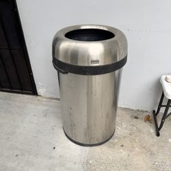 Simple human Trash can 