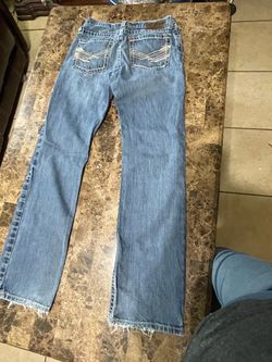 ARIAT size 31x36