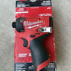 Milwaukee M12 FUEL 12V Lithium-lon Brushless Cordless 1/4 in. Hex Impact Driver (Tool-Only)