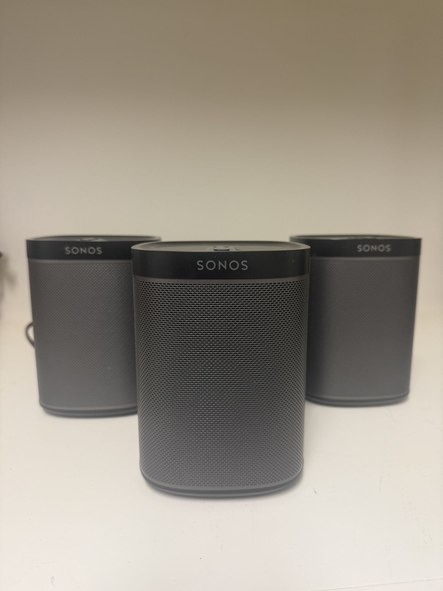 3 Sonos One (Gen 1)