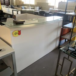 Reception Desk L Shape 6’x6’ With Glass White 