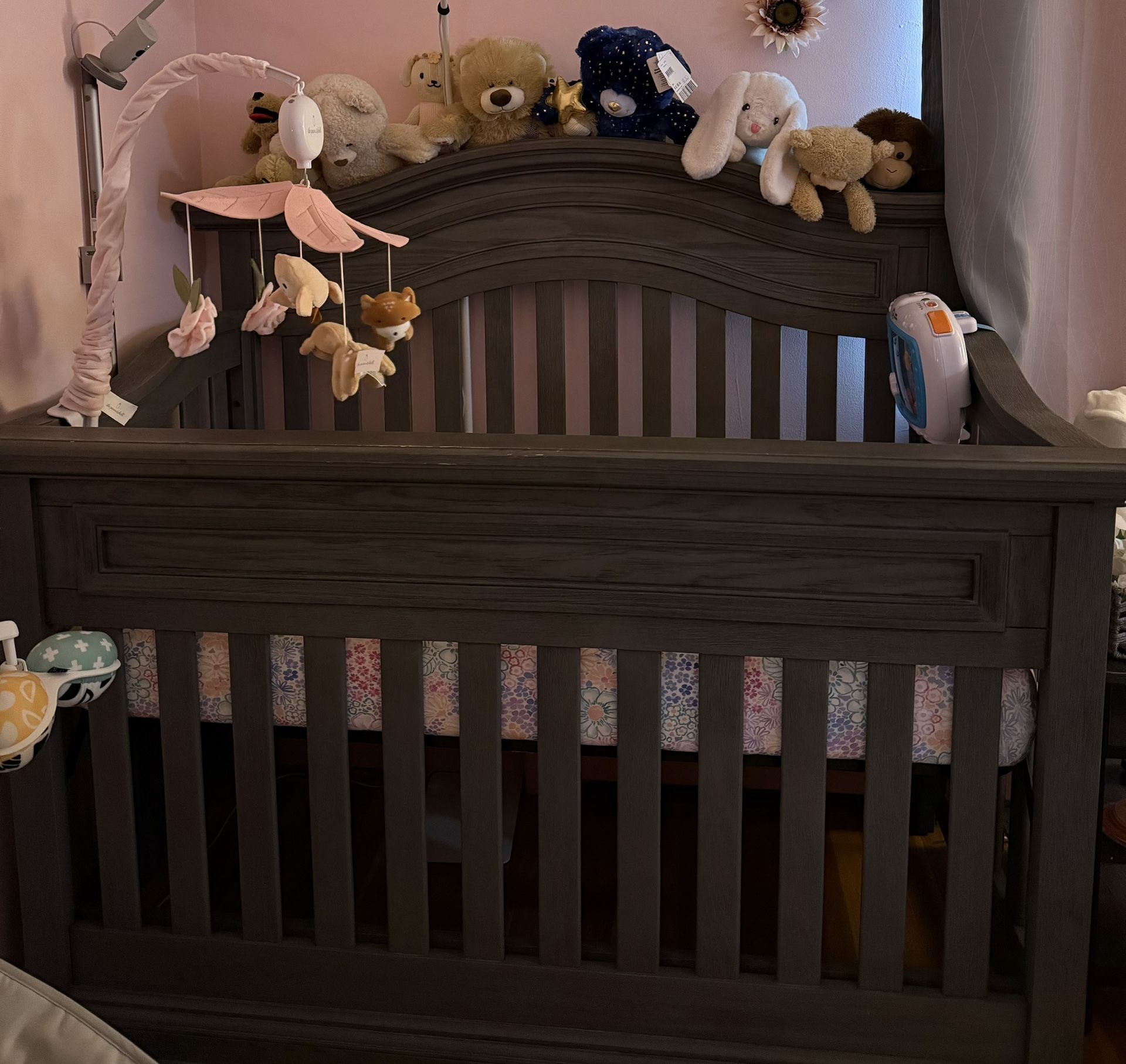 Baby Crib 