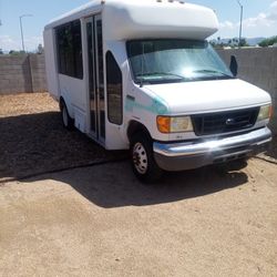 2006 Ford E-350 Super Duty Eldarado Cutaway RV Conversion 