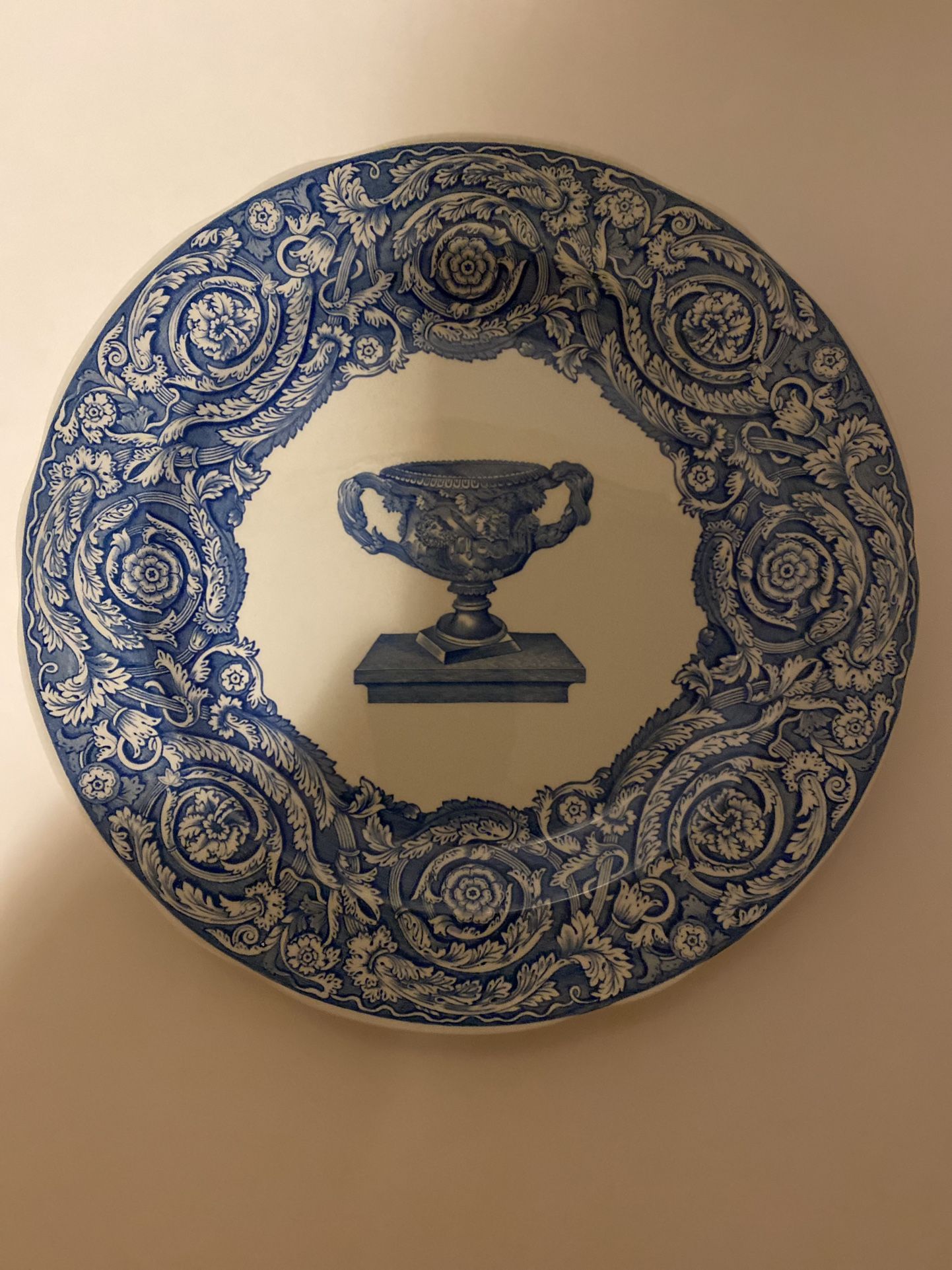 Vintage Spode Blue Room Collection Warwick Vase 10 1/2” Dinner Plate