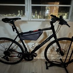 Fuji ABSOLUTE 1.9 BICYCLE Satin Black 