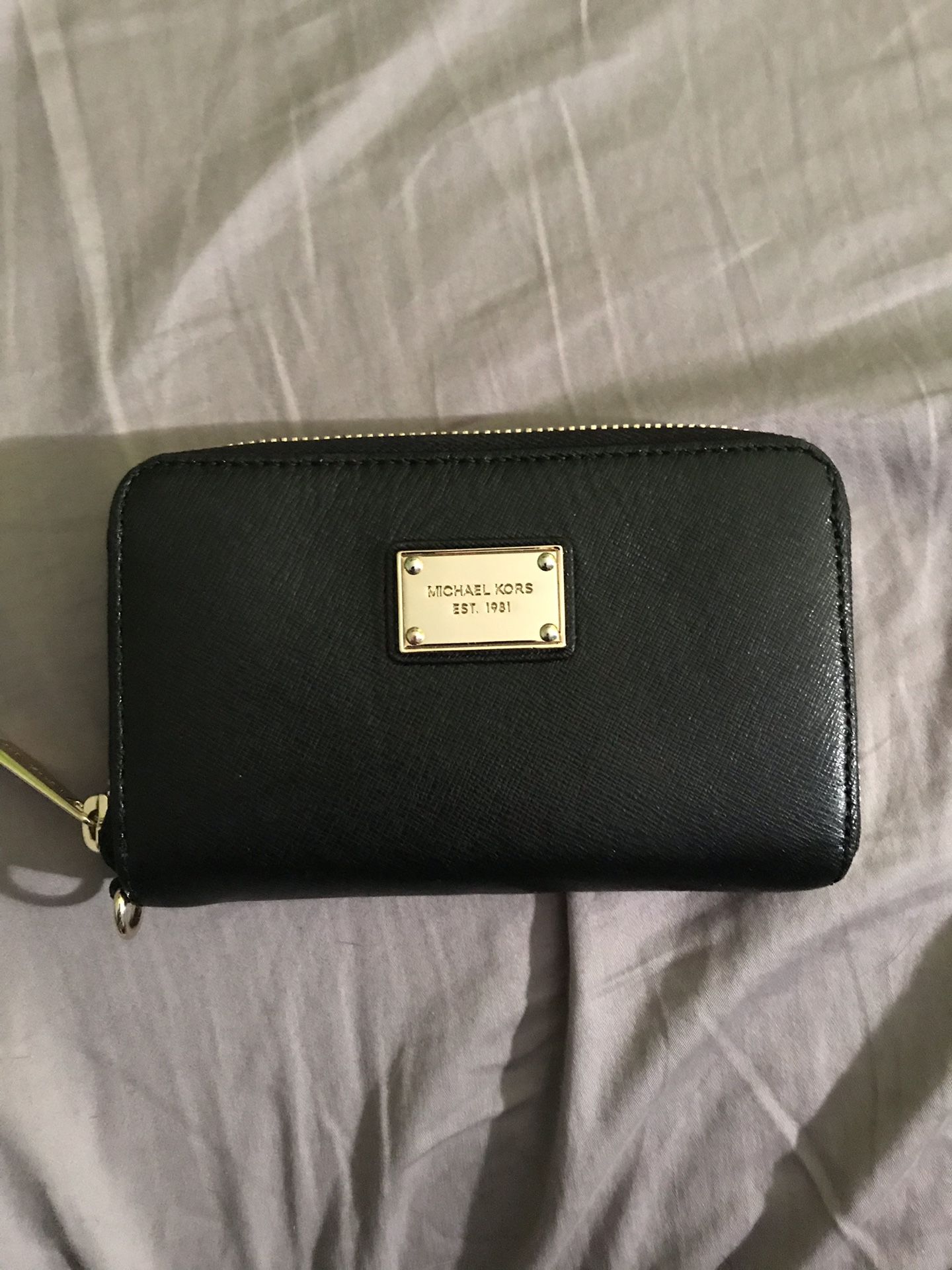 Mk small wallet