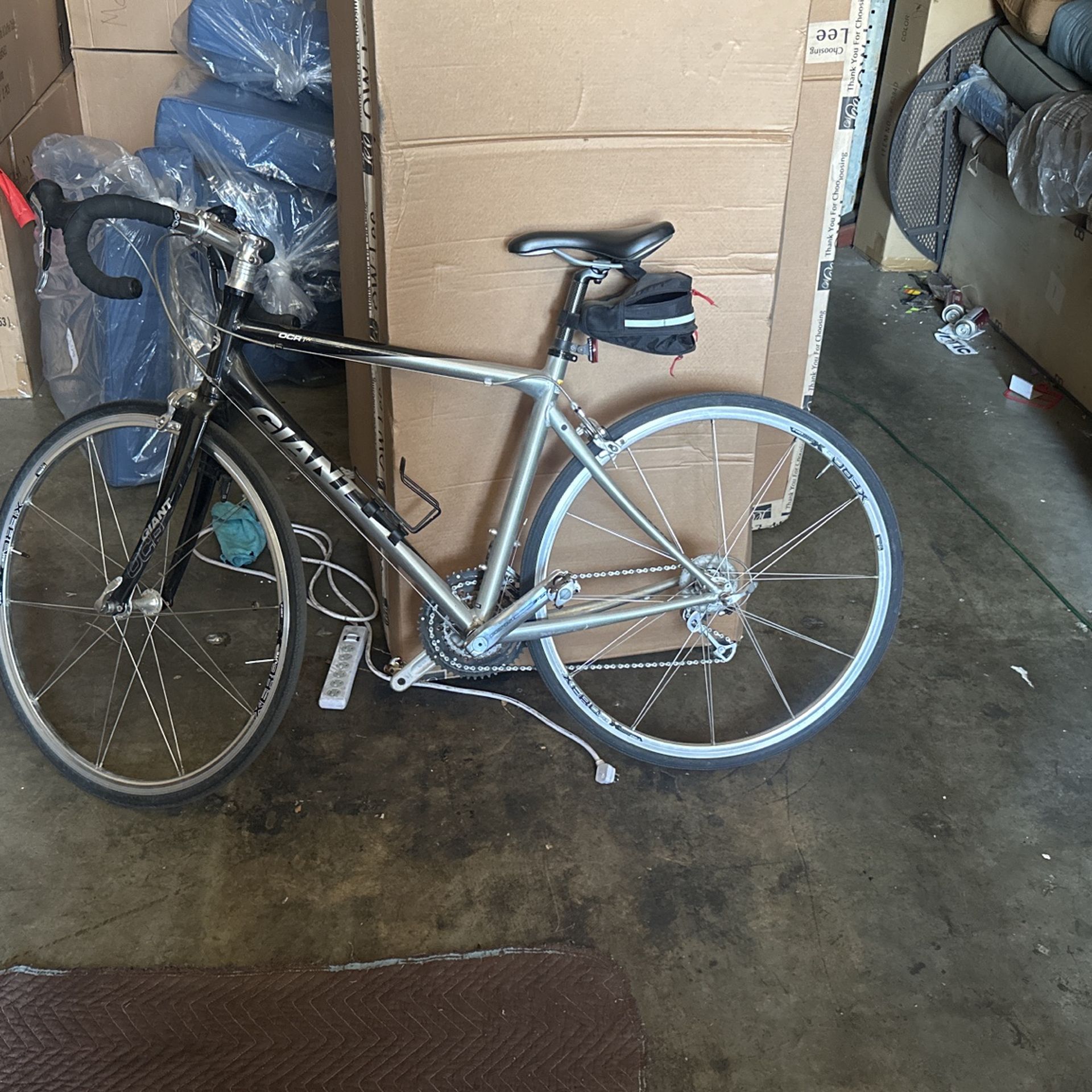Giant bike in good condition