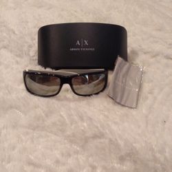 Armani Exchange AX sunglasses With Case And Cloth
