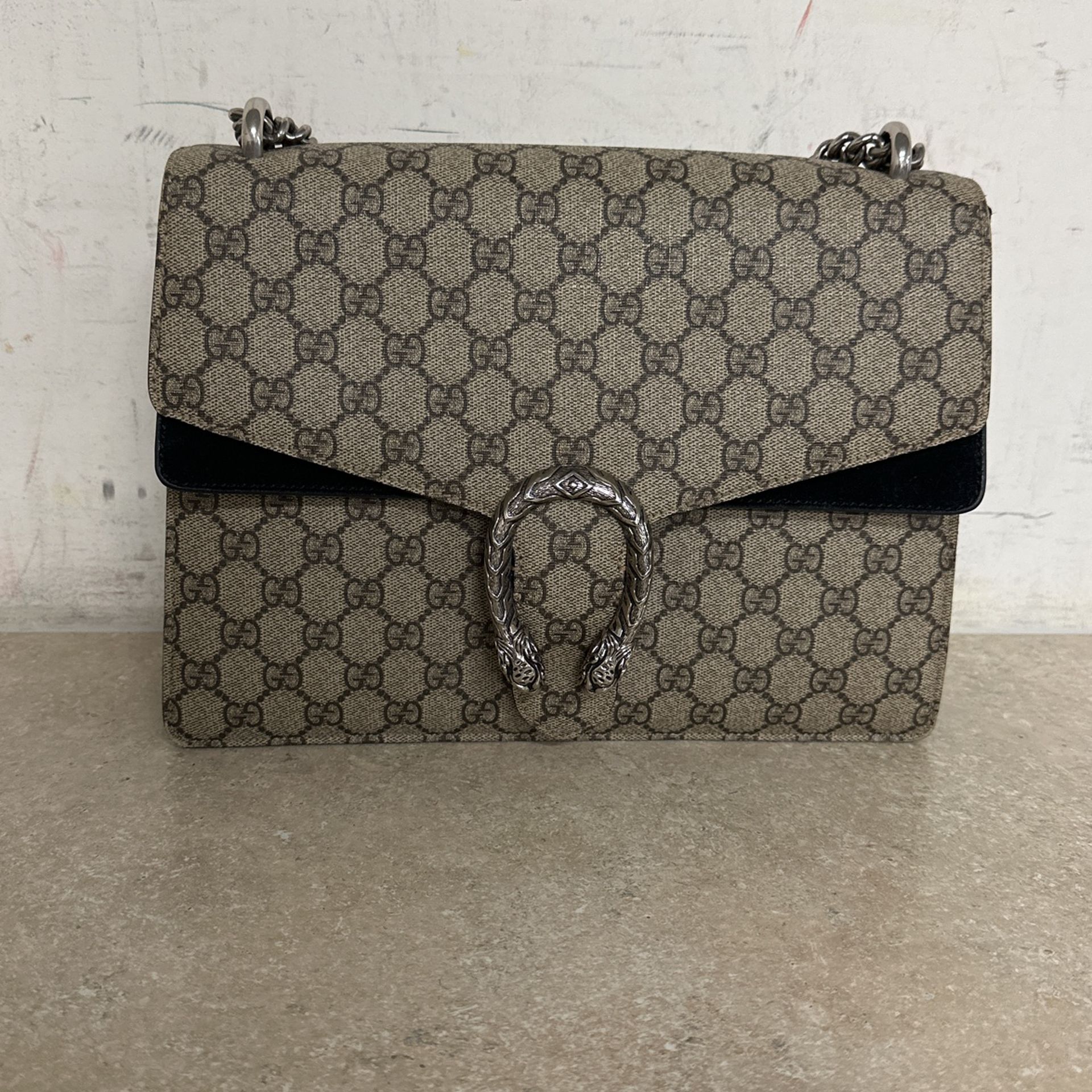 Gucci GG Supreme Canvas (used)